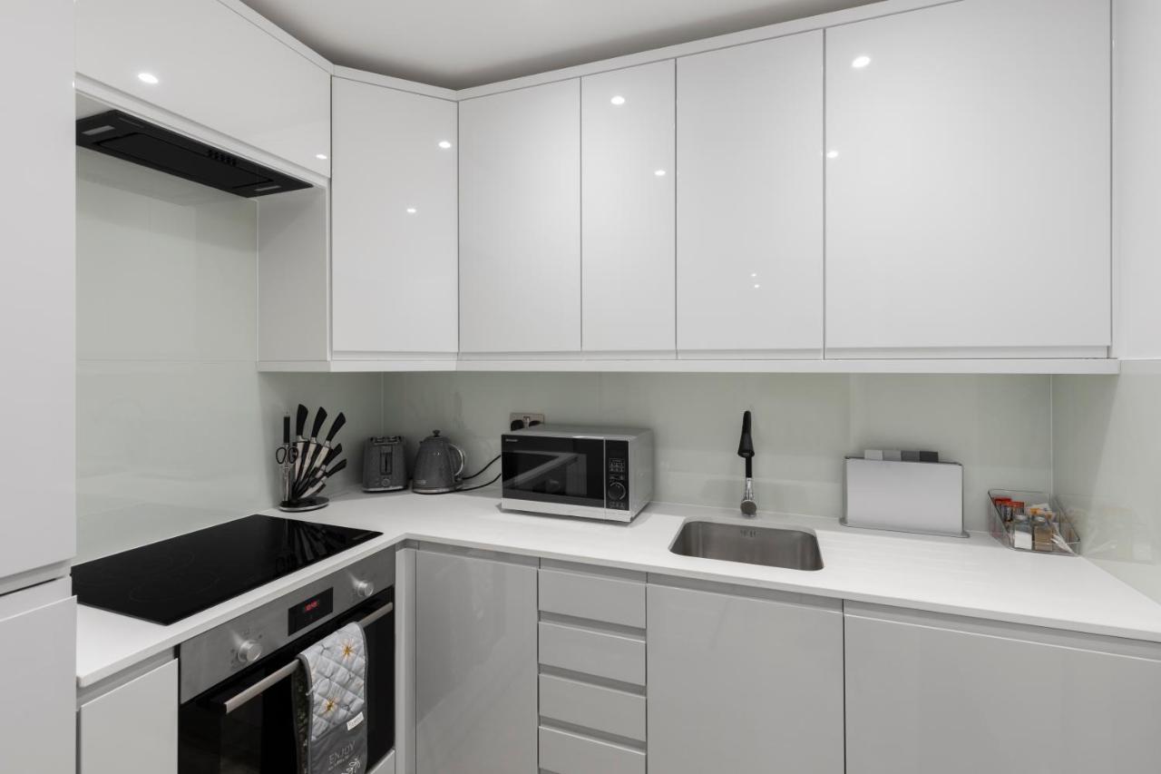 Star London Vivian Avenue 2-Bed Haven Apartamento The Hyde Exterior foto