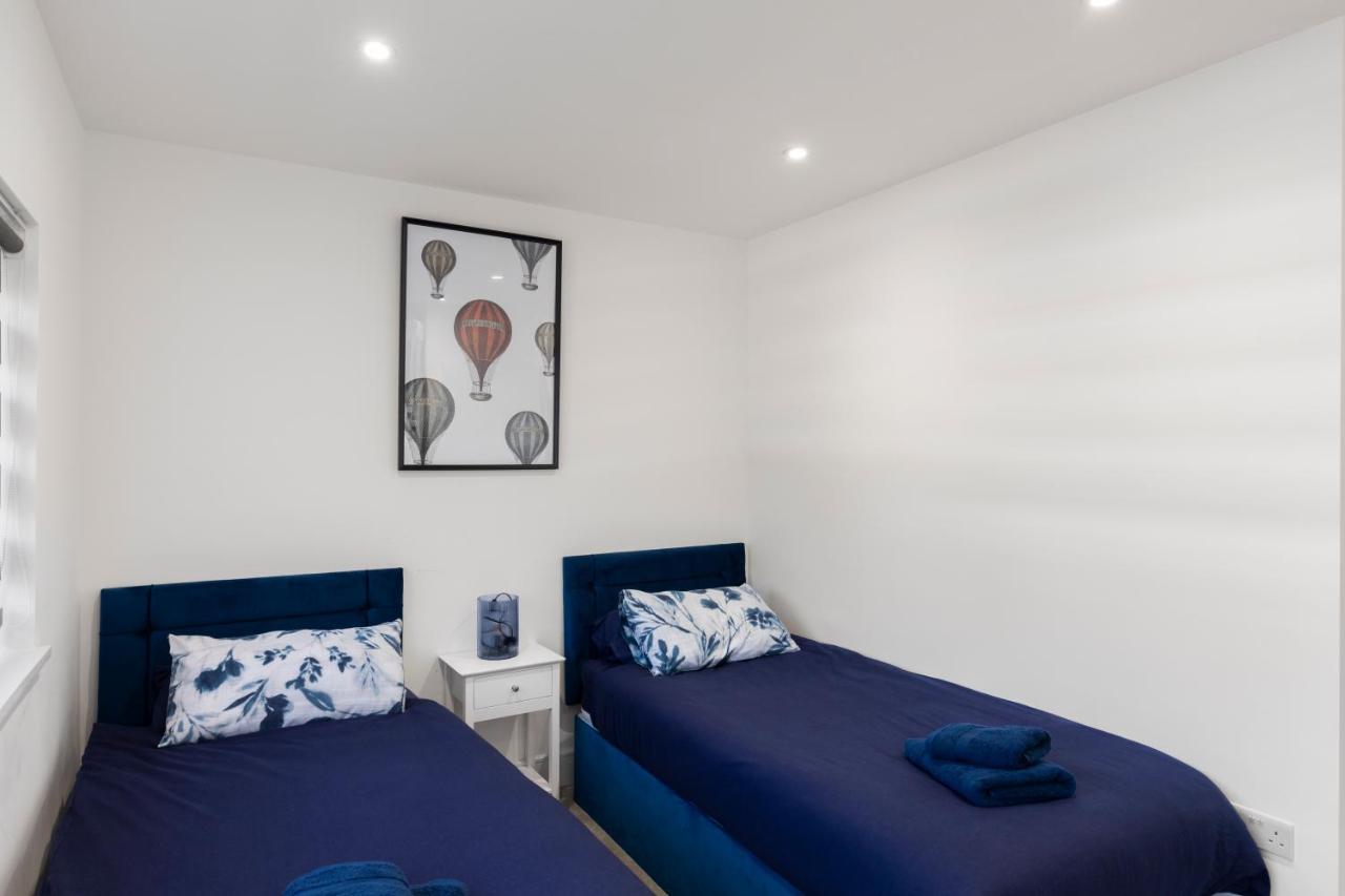 Star London Vivian Avenue 2-Bed Haven Apartamento The Hyde Exterior foto